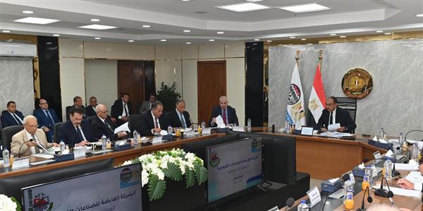 وزير قطاع الأعمال العام يترأس الجمعية العامة لـ"القابضة الكيماوية"