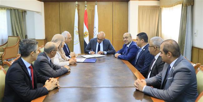وزير التعليم يعتمد نتيجة الدبلومات الفنية 