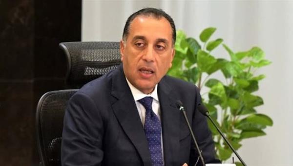 مدبولي يتابع إجراءات توفير الاعتمادات المالية المطلوبة للمواد البترولية