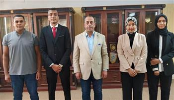   "عبدالباري" يستقبل المعيدين الجدد بحقوق جنوب الوادي