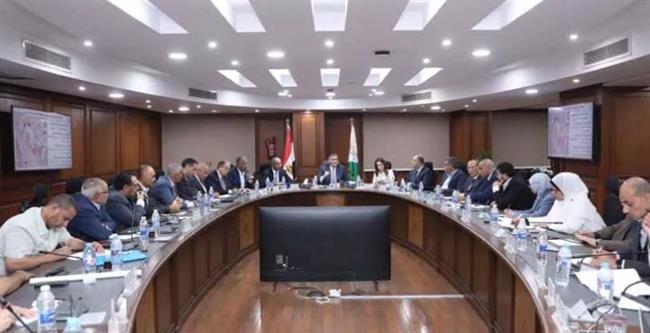 محافظ الجيزة يؤكد ضرورة قطعة أرض لإنشاء محطة مياه رئيسية بمنطقة أبو رواش