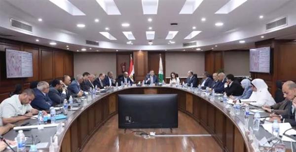 محافظ الجيزة يؤكد ضرورة قطعة أرض لإنشاء محطة مياه رئيسية بمنطقة أبو رواش