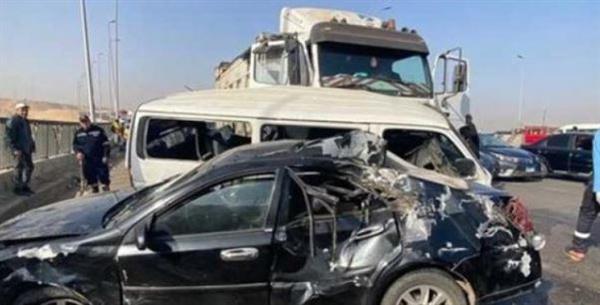 إصابة 4 من أسرة واحدة فى حادث تصادم سيارتين بالفيوم