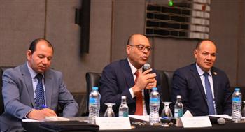   جبران: قانون العمل الجديد يُحقق العدالة والتوزان بين صاحب العمل والعامل 