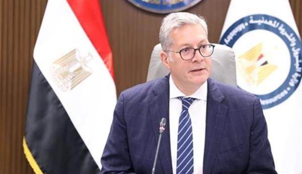 وزير البترول: ارتفاع إنتاج الذهب والفضة إلى 640 ألف أوقية في 2024 - 2025