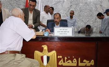   محافظ سوهاج يعقد اللقاء الجماهيري الأسبوعي للاستماع إلى شكاوى وطلبات المواطنين