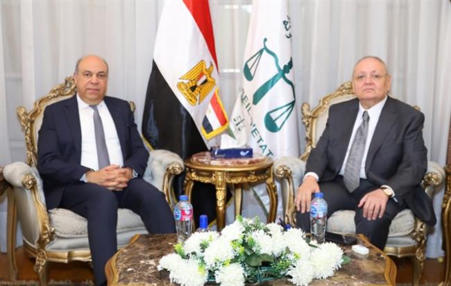 رئيس مجلس الدولة يستقبل وزير الطيران المدني لتقديم التهنئة له