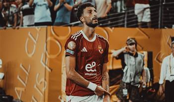  الأهلي يعاقب وسام أبو علي لغيابه عن موعد أشعة الرنين