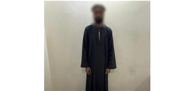   ضبط لص سرق عكازات كبار السن بمسجد بأسيوط