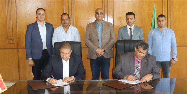 محافظ القليوبية يوقع بروتوكول تعاون مع جهاز مستقبل مصر لتطوير عدد من قطع الأراضي