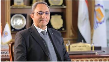   محافظ قنا يبحث الموقف التنفيذي لمشروعات برنامج التنمية المحلية بصعيد مصر