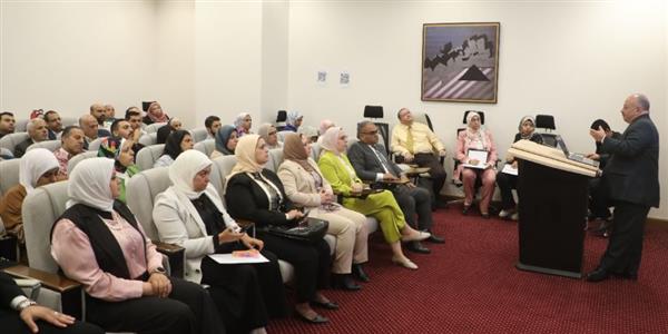 الصحة تنظم دورة تدريبية للكوادر المالية والإدارية على تطبيق منظومة موازنة البرامج والأداء