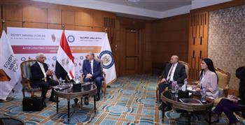 مباحثات مشتركة بين وزير البترول ورئيس قطاع المعادن بمنطقة الشرق الأوسط وشمال أفريقيا