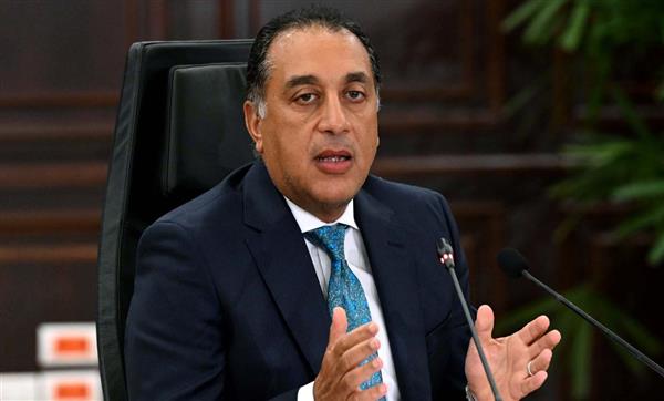 مدبولي: الدولة مهتمة باستقرار الفلاح المصري وحصوله على سعر عادل من جميع المحاصيل