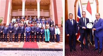   الجامعة البريطانية في مصر تنظّم أول مائدة مستديرة حول إعلام الخدمة العامة