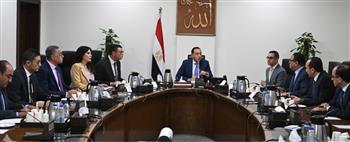   مدبولي يستعرض ملامح النسخة النهائية من مشروع قانون المناطق المركزية للمال والأعمال