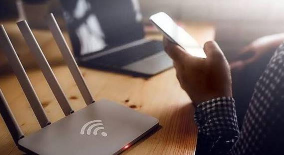 10 جيجا نت مجانا.. تعرف على كود تحويل الإنترنت من فودافون واتصالات وأورانج وWe