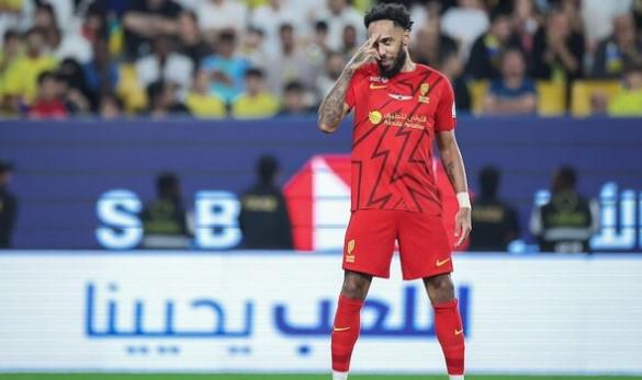 أوباميانج يفسخ تعاقده مع القادسية تمهيداً لانضمامه إلى مارسيليا