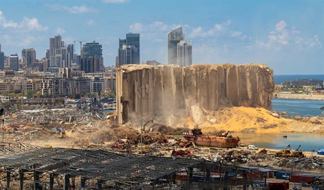 رئيس لبنان: ستتم محاسبة كل من تسبب في مأساة مرفأ بيروت