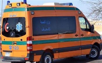   إصابة شخص صدمته سيارة أثناء عبوره الطريق بالهرم
