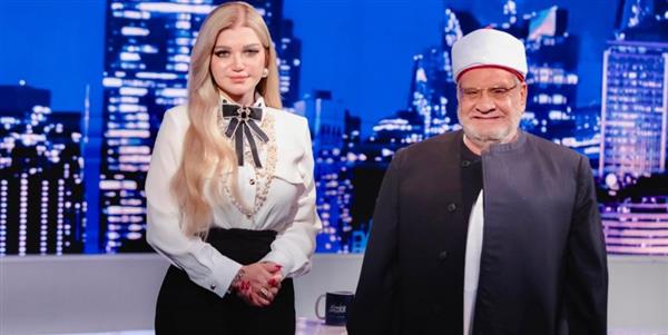 بعد دعوات المطربين لحذف أغانيهم.. الشيخ أحمد كريمة يحسم الجدل حول حرمانية الغناء