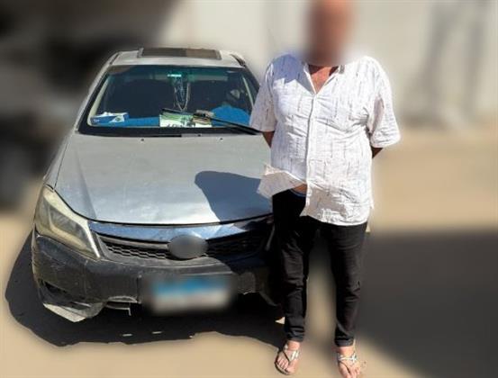 كشف ملابسات فيديو لقائد سيارة بالسير عكس الإتجاه والتعدى على أحد المواطنين بالسب