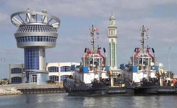 تداول 22 سفينة للحاويات والبضائع العامة بـ ميناء دمياط