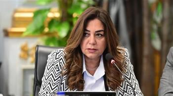   وزيرة التنمية المحلية: حصر كل الأراضي التي تصلح لبناء مشروعات سكنية بالمحافظات