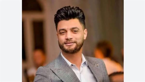 مفاجأة.. توقيع الكشف الطبي على المطرب أحمد عامر داخل المسجد قبل دفنه