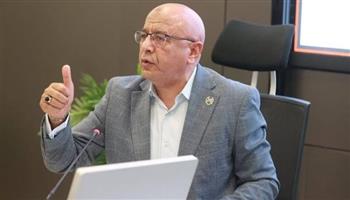   وكيل وزارة الصحة بقنا .. يناقش خطة المديرية لمواجهة أمراض الصيف