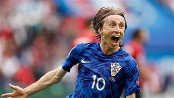   مودريتش وخيمينيز يغيبان عن جولة ميلان التحضيرية للموسم الجديد