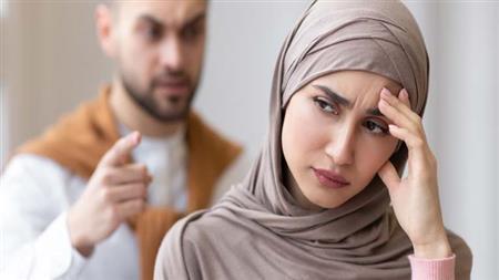حكم إلزام الرجل زوجته بالحجاب الشرعي
