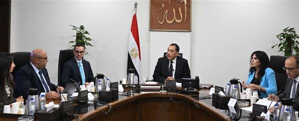 رئيس الوزراء يتابع جهود دعم الاستثمار في الذهب