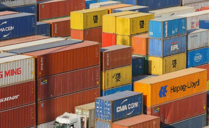 إيطاليا: انخفاض الصادرات 38 مليار يورو حال فرض الرسوم الجمريكة الأمريكية