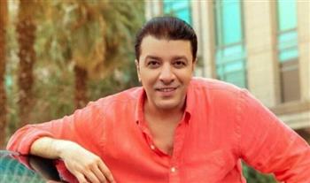   مصطفى كامل يقرر منع راغب علامة من الغناء في مصر واستدعاؤه للتحقيق