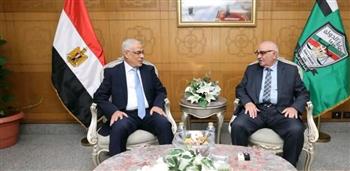   النائب العام يزور هيئة قضايا الدولة لتهنئة المستشار حسين مدكور بتوليه منصبه الجديد