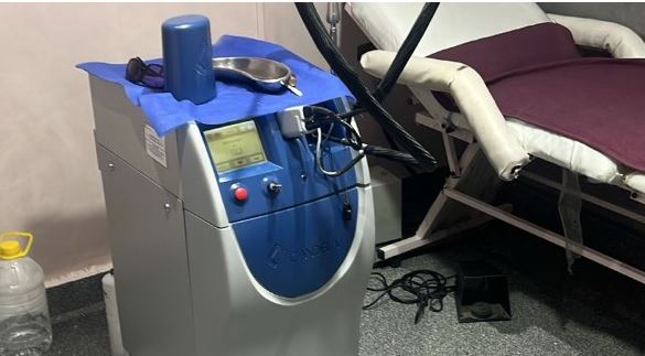 الصحة تحذر من التعامل مع عيادات التجميل والعلاج بالليزر غير المرخصة