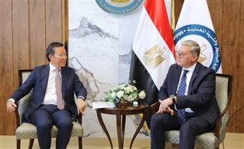   مباحثات مشتركة بين وزير البترول ونائب رئيس شركة بريتش بتروليوم حول خطط الشركة 