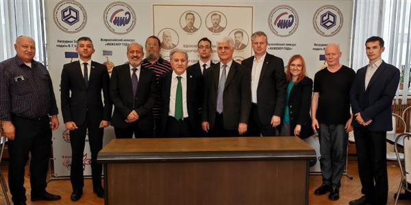 المهندسين العرب يوقع مذكرة تعاون مع الاتحاد الروسى للجمعيات العلمية والهندسية
