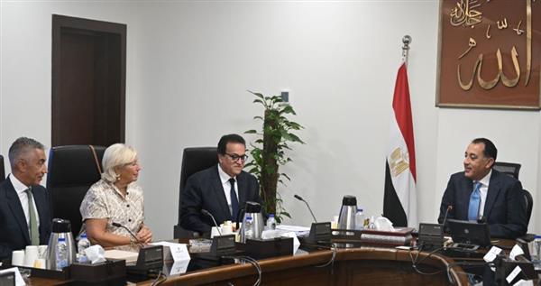 رئيس الوزراء يجتمع مع وكلاء الماركات العالمية لتشجيعهم على الاستثمار في مصر
