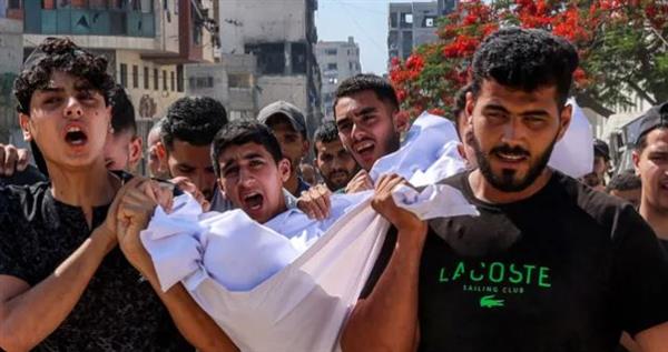 الوضع في غزة يزداد سوءا.. استشهاد فلسطينية بنيران الاحتلال