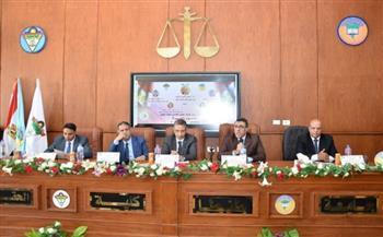 مدير أوقاف الغربية يشارك في مؤتمر "القانون والمرأة" بجامعة طنطا