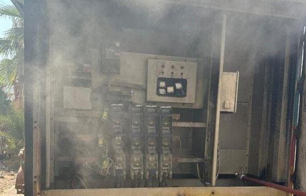 السيطرة على حريق كابينة كهرباء بالحي الأول بمدينة العبور
