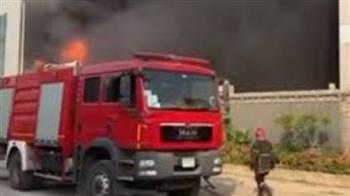   المعمل الجنائي يعاين حريق عقار من 4 طوابق بمنشأة القناطر