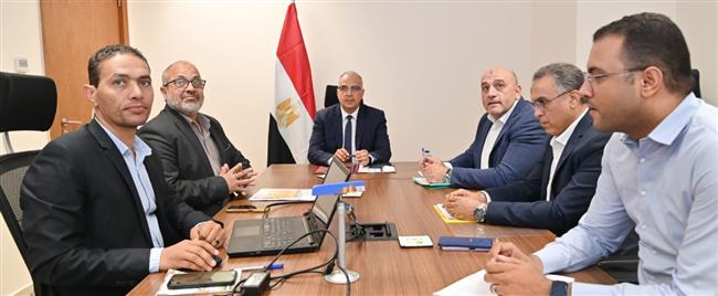 د.سويلم يتابع أعمال حماية الشواطئ المصرية والإعداد لعقد إجتماع اللجنة العليا لتراخيص الشواطئ