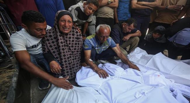 شهيدان وجرحى في قصف الاحتلال خيام النازحين في غزة وخان يونس