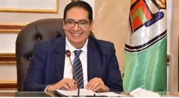   رئيس جامعة القاهرة يستقبل وفد الجمعية الصينية للتعليم العالي