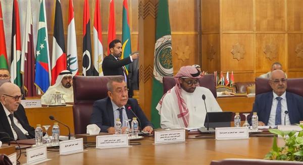 السفير العكلوك: إسرائيل تجوع 900 ألف طفل فلسطيني في غزة