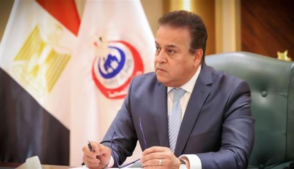 وزير الصحة يعتمد حركة مديري ووكلاء مديريات الشئون الصحية بالمحافظات