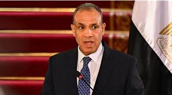   وزير الخارجية: الدولة حريصة على تطوير جسور التواصل مع الجاليات المصرية